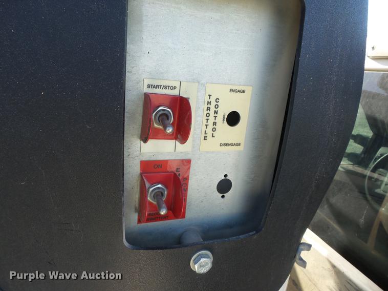 image for item K6334 2010 Ford F550 Super Duty bucket truck