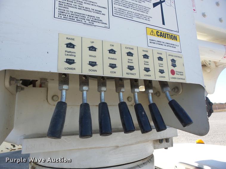 image for item K6334 2010 Ford F550 Super Duty bucket truck