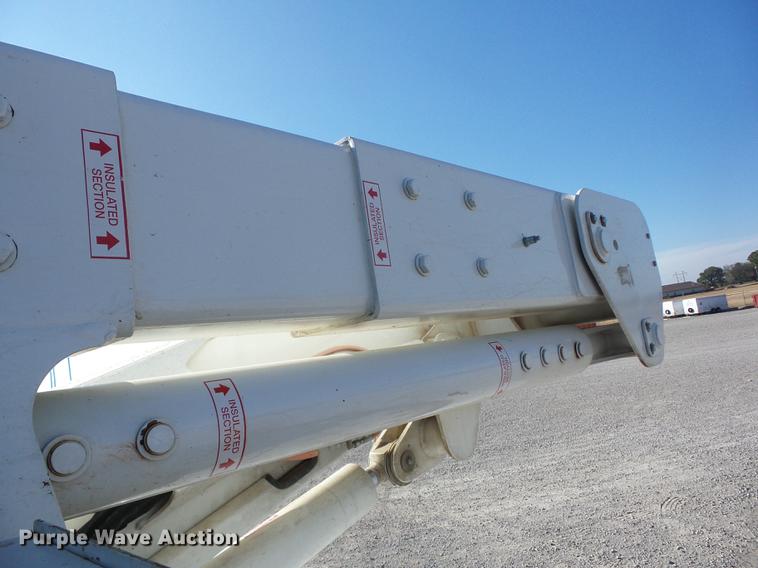 image for item K6334 2010 Ford F550 Super Duty bucket truck