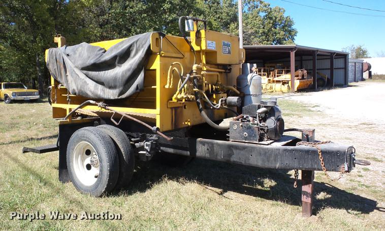 image for item K6341 Rgs Industries DTM275200 pothole patcher