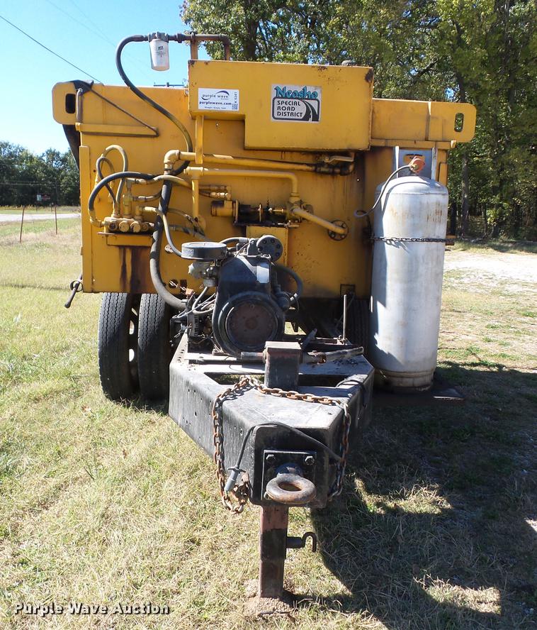 image for item K6341 Rgs Industries DTM275200 pothole patcher