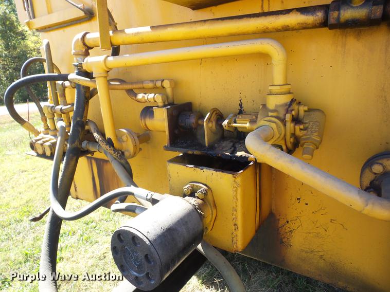 image for item K6341 Rgs Industries DTM275200 pothole patcher