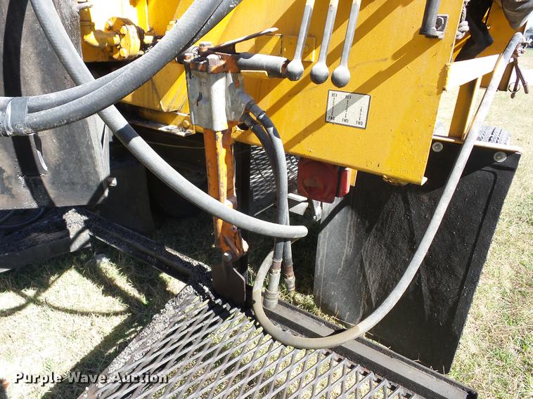 image for item K6341 Rgs Industries DTM275200 pothole patcher