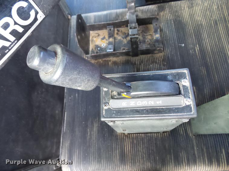 image for item K6344 1993 Freightliner M916A1 semi truck