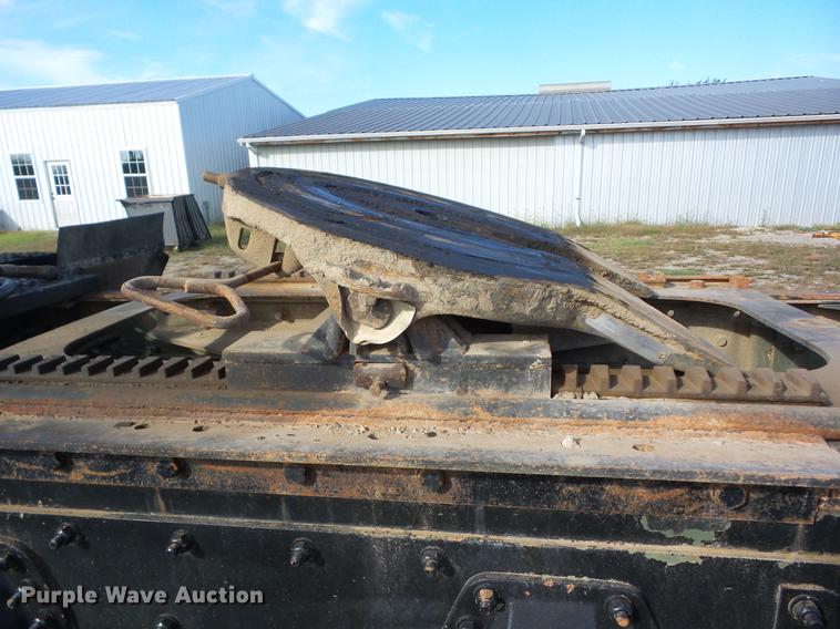 image for item K6344 1993 Freightliner M916A1 semi truck