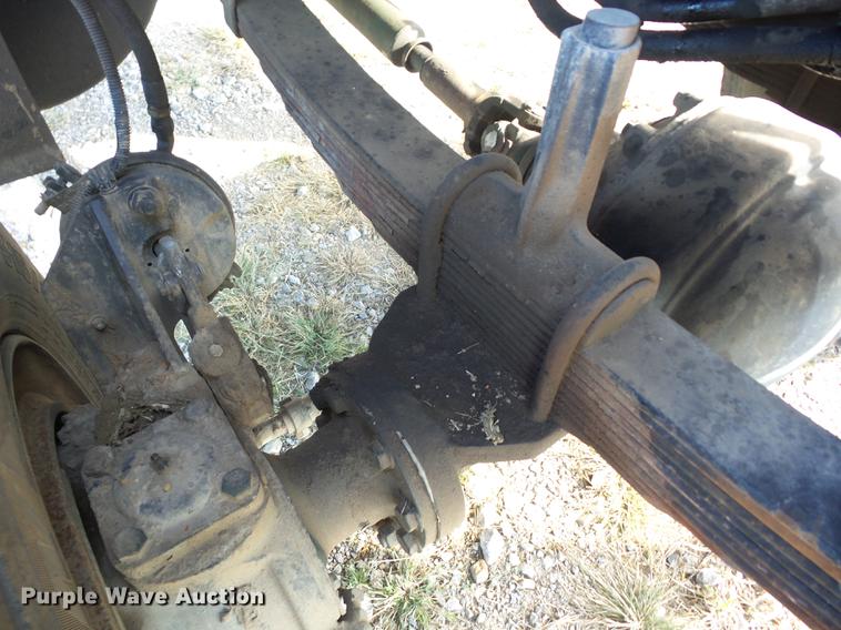 image for item K6344 1993 Freightliner M916A1 semi truck