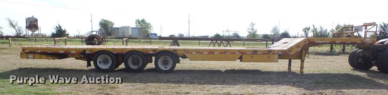 image for item K6345 2004 Ledwell hydratail equipment trailer