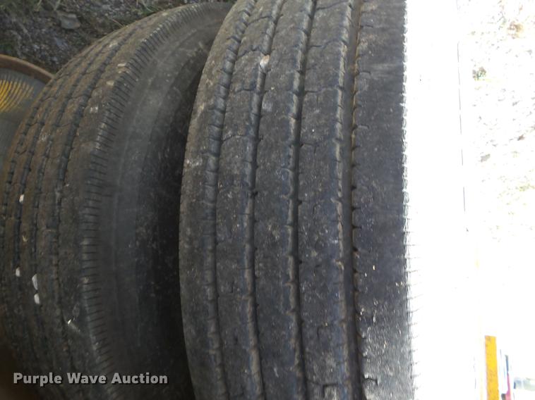 image for item K6345 2004 Ledwell hydratail equipment trailer