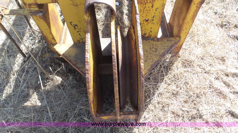 image for item CD9881 Crane boom extension and crane driving equipment