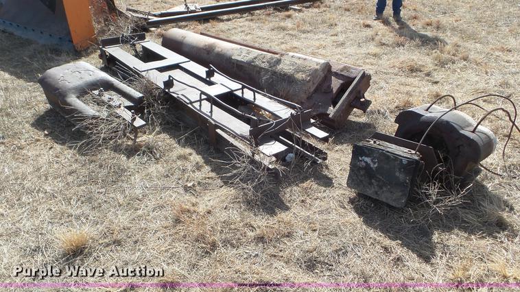 image for item CD9881 Crane boom extension and crane driving equipment