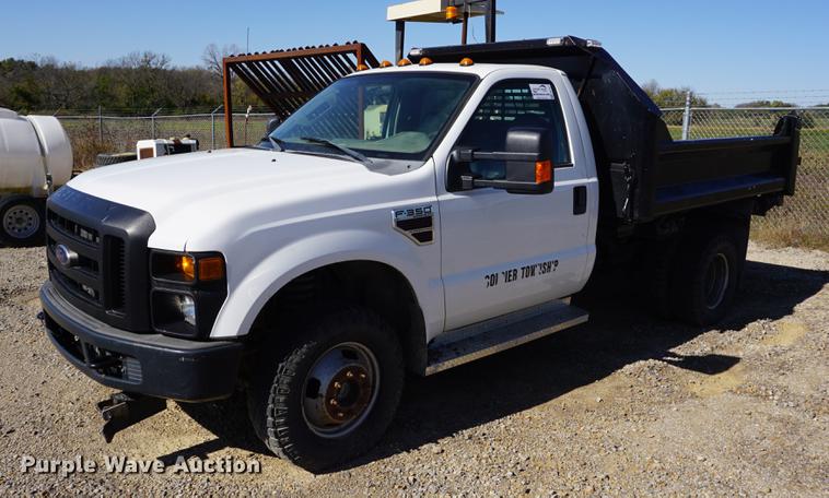 image for item DA1321 2009 Ford F350 Super Duty flatbed pickup truck