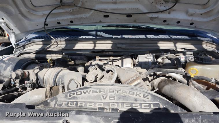 image for item DA1321 2009 Ford F350 Super Duty flatbed pickup truck