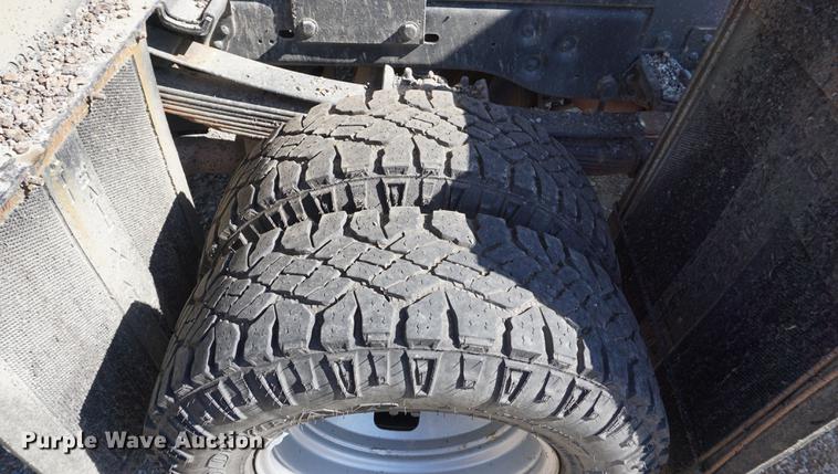 image for item DA1321 2009 Ford F350 Super Duty flatbed pickup truck