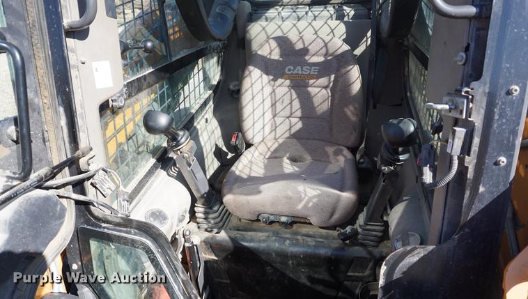 image for item DA1326 2012 Case SV300 skid steer