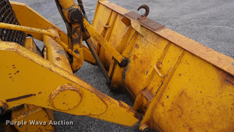 image for item DA1357 1992 John Deere 310D backhoe