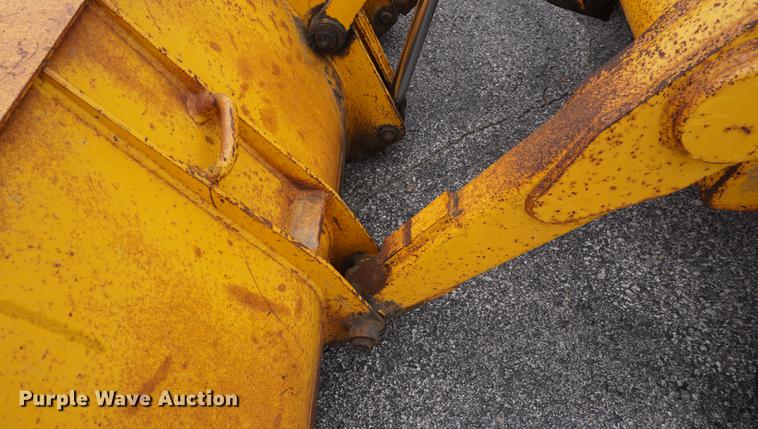 image for item DA1357 1992 John Deere 310D backhoe