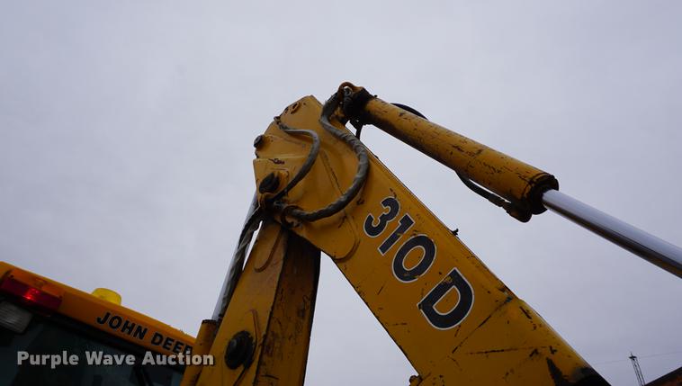 image for item DA1357 1992 John Deere 310D backhoe