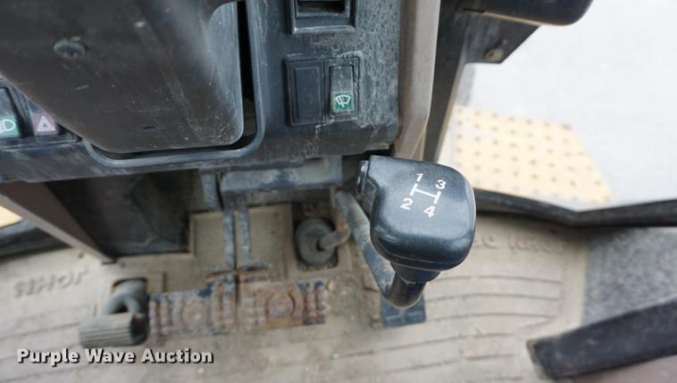 image for item DA1358 1992 John Deere 310D backhoe