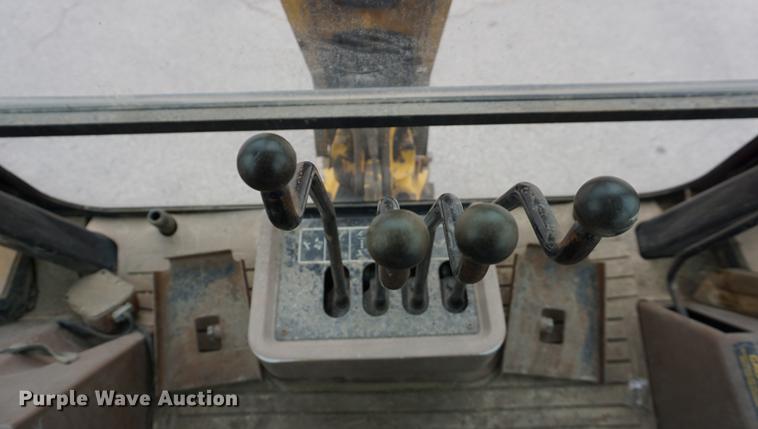 image for item DA1358 1992 John Deere 310D backhoe