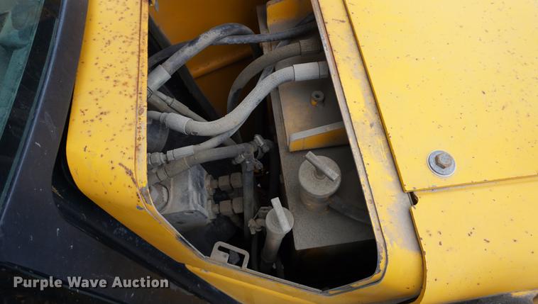 image for item DA1358 1992 John Deere 310D backhoe