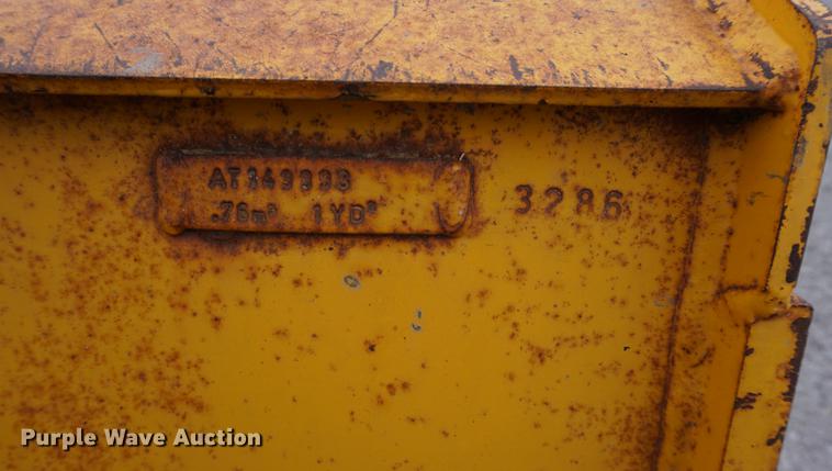 image for item DA1358 1992 John Deere 310D backhoe