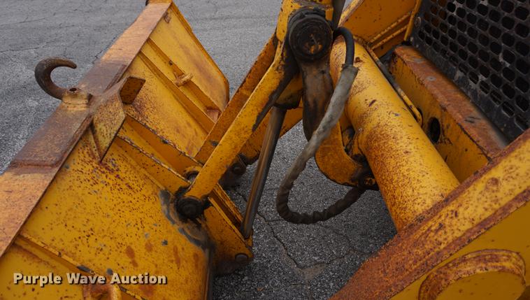 image for item DA1358 1992 John Deere 310D backhoe