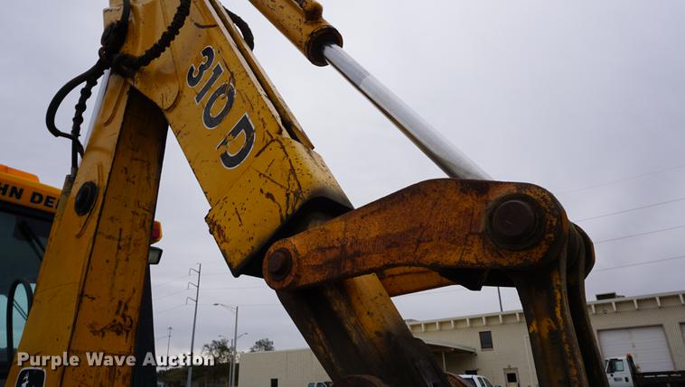 image for item DA1358 1992 John Deere 310D backhoe