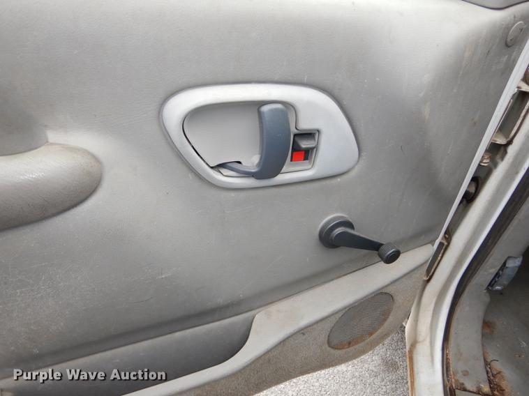 image for item DA1359 1999 Chevrolet C2500 pickup truck