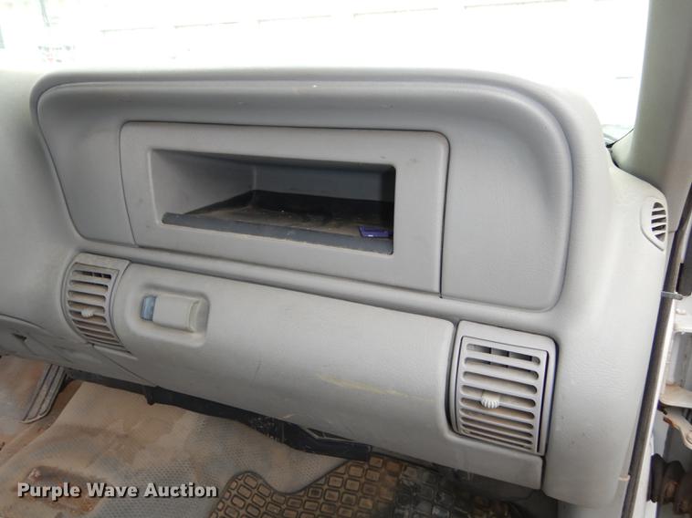 image for item DA1359 1999 Chevrolet C2500 pickup truck