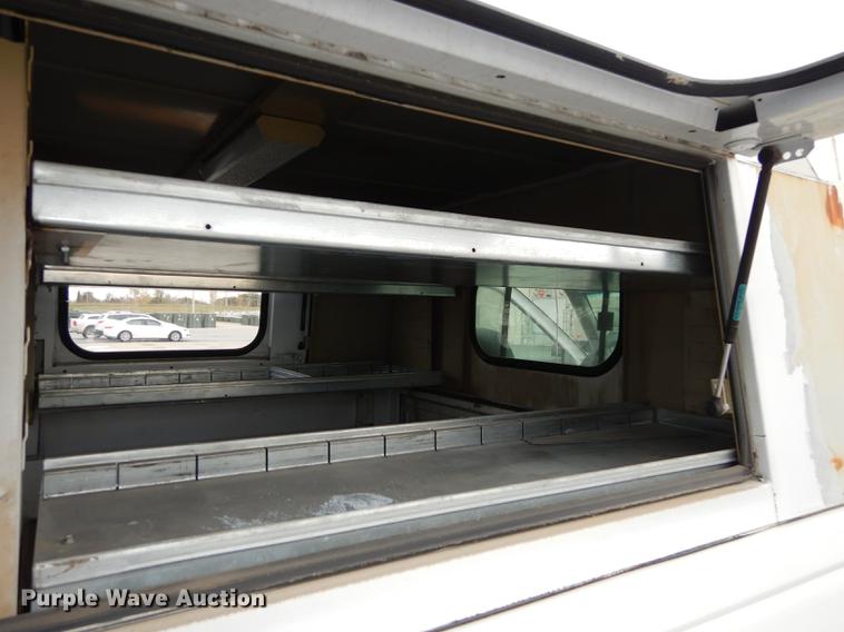 image for item DA1359 1999 Chevrolet C2500 pickup truck