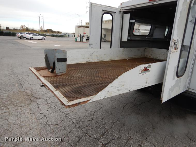 image for item DA1359 1999 Chevrolet C2500 pickup truck