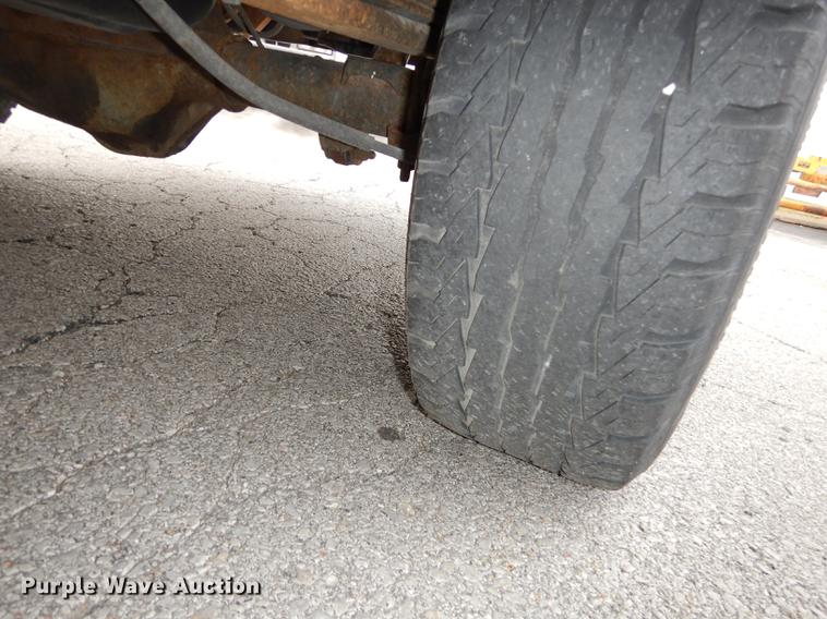 image for item DA1359 1999 Chevrolet C2500 pickup truck