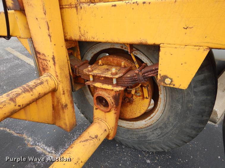 image for item DA1360 1987 Butler HWSC10 reel trailer