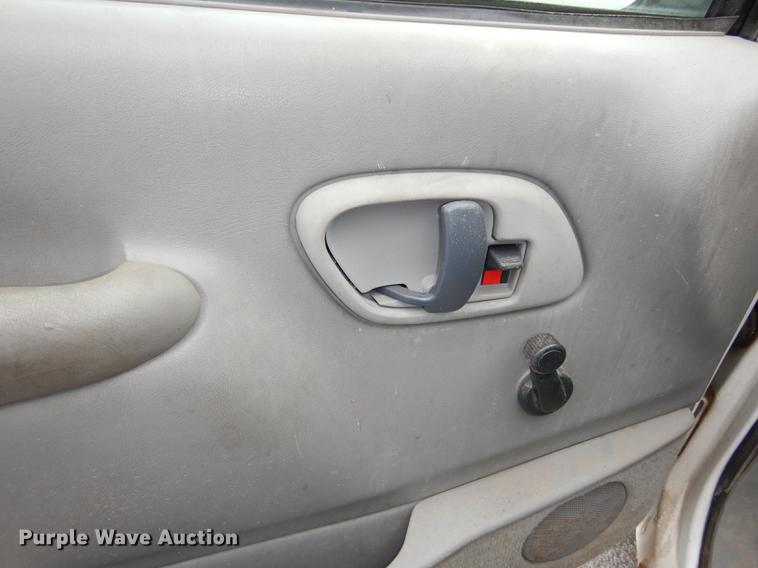 image for item DA1361 1999 Chevrolet C2500 pickup truck