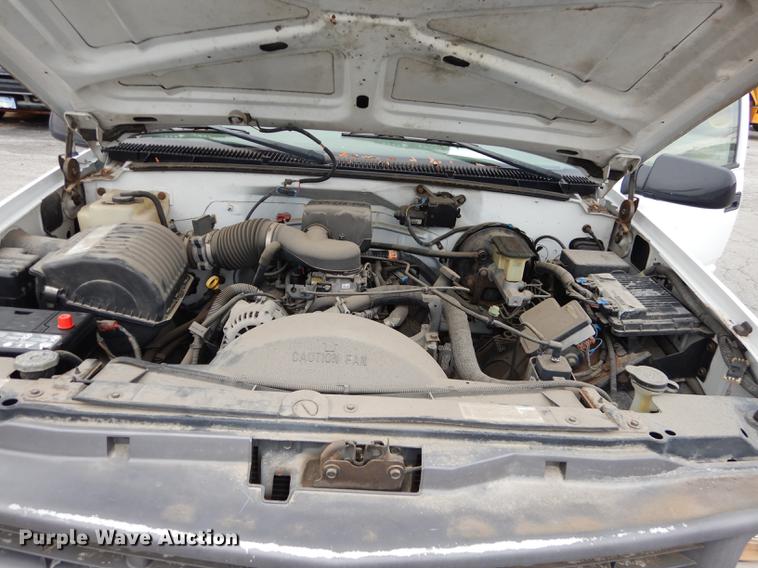 image for item DA1361 1999 Chevrolet C2500 pickup truck