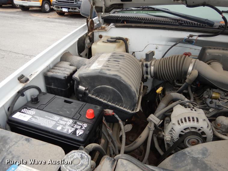 image for item DA1361 1999 Chevrolet C2500 pickup truck