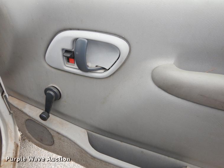 image for item DA1361 1999 Chevrolet C2500 pickup truck