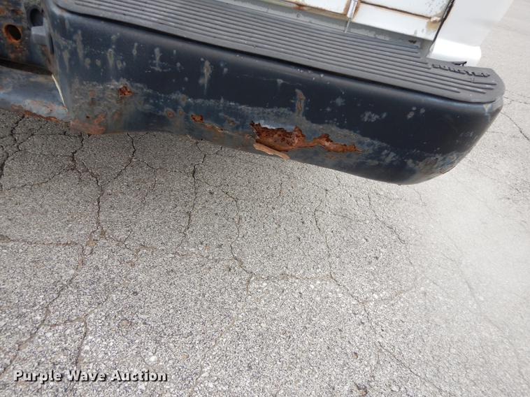 image for item DA1361 1999 Chevrolet C2500 pickup truck