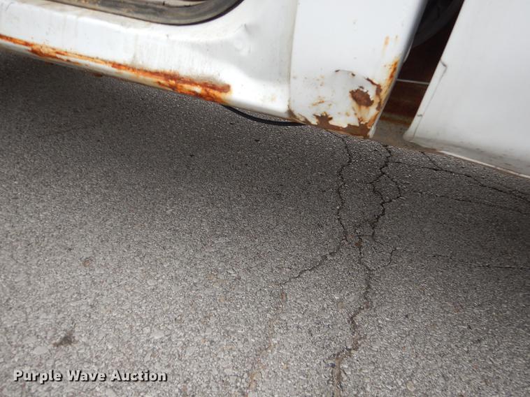 image for item DA1361 1999 Chevrolet C2500 pickup truck