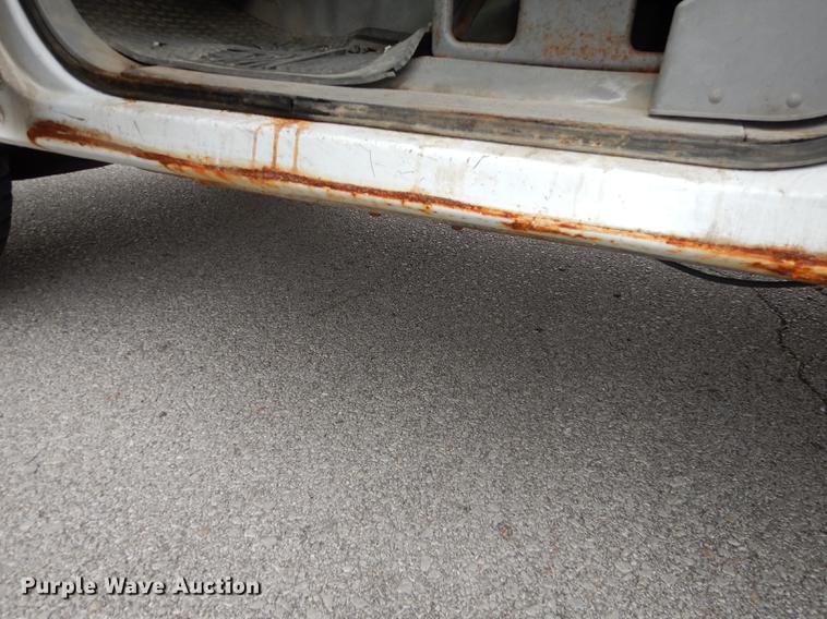 image for item DA1361 1999 Chevrolet C2500 pickup truck