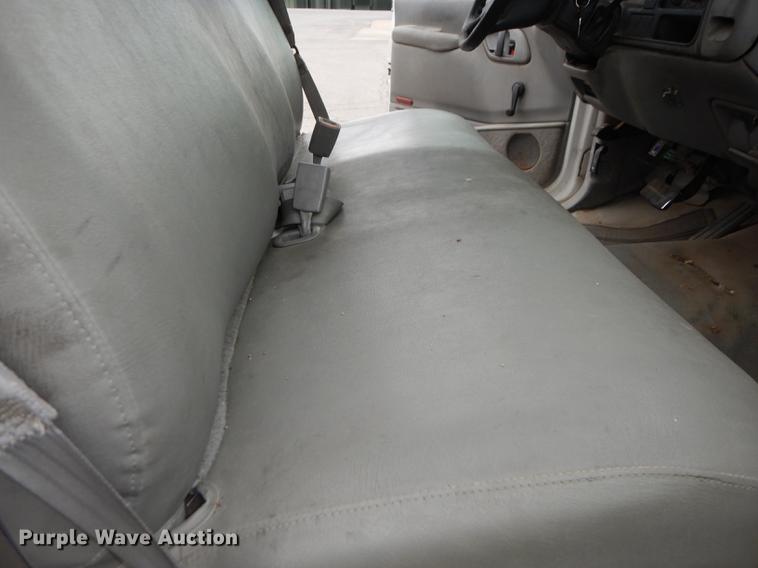 image for item DA1362 2000 Chevrolet C2500 pickup truck