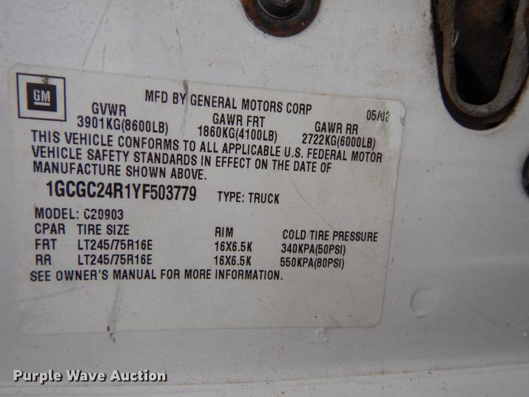 image for item DA1362 2000 Chevrolet C2500 pickup truck