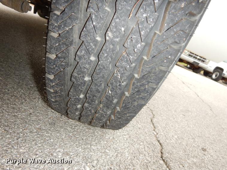 image for item DA1363 2002 Ford F250 Super Duty pickup truck