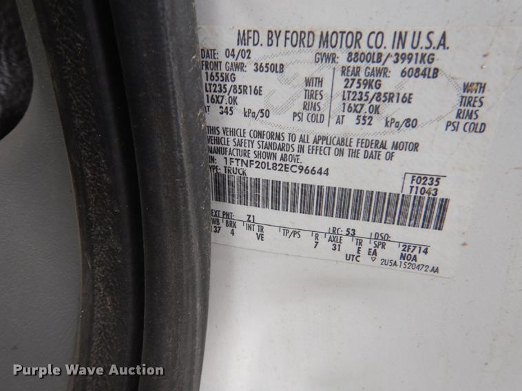 image for item DA1363 2002 Ford F250 Super Duty pickup truck