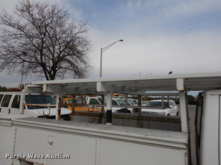 image for item DA1366 1995 Ford F250 XL utility bed pickup truck