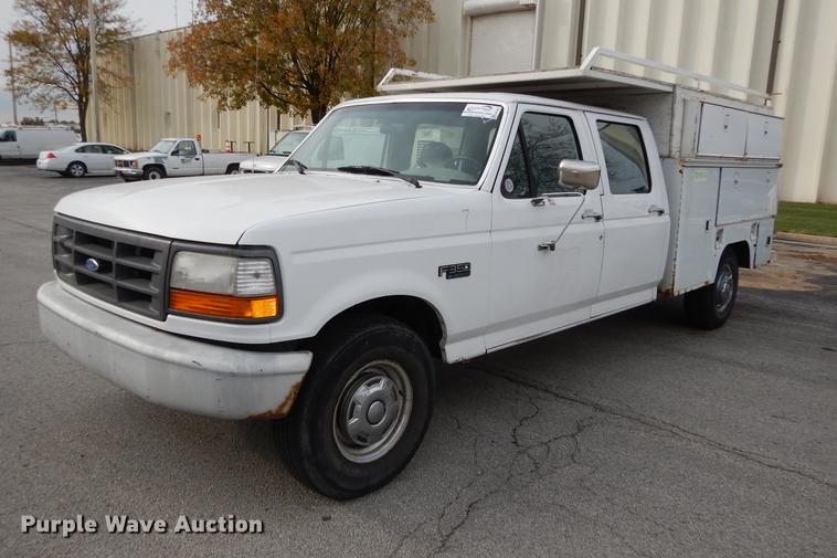 image for item DA1367 1995 Ford F350  XL Super Duty Crew Cab utility bed truck