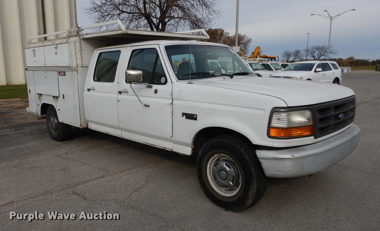 image for item DA1367 1995 Ford F350  XL Super Duty Crew Cab utility bed truck
