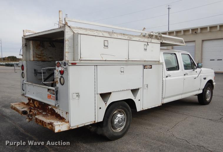 image for item DA1367 1995 Ford F350  XL Super Duty Crew Cab utility bed truck