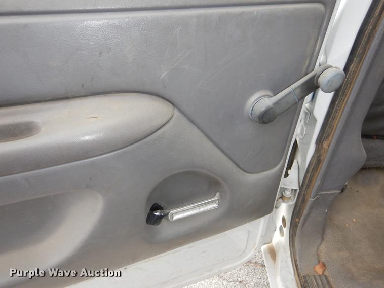 image for item DA1367 1995 Ford F350  XL Super Duty Crew Cab utility bed truck