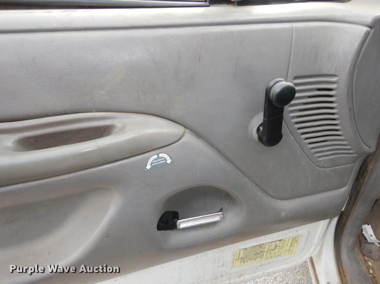 image for item DA1367 1995 Ford F350  XL Super Duty Crew Cab utility bed truck